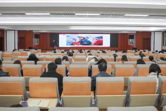 说明: fedab3673f2b51029cc1f894d327314