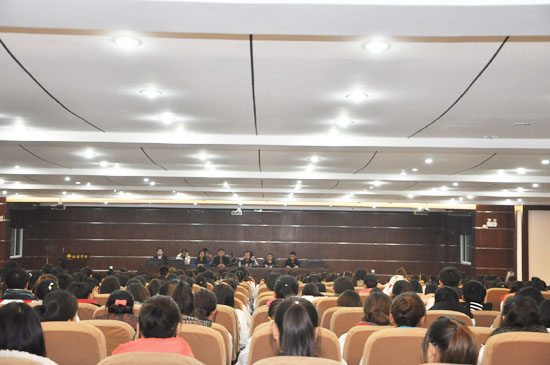 院团委组织召开“狠抓‘三风建设’暨‘安全教育月’”专题讲座