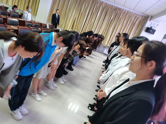 说明: C:\Users\ADMINI~1\AppData\Local\Temp\WeChat Files\5f92b2e9a5493f7dfcd57719df881e1.jpg