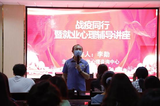 说明: 174359418245908540